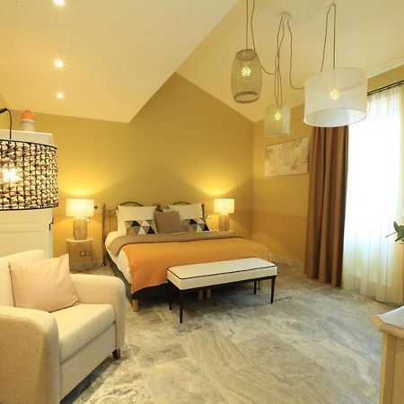 Chambres D' Hotes Les Ormes Saint-Rémy-de-Provence 外观 照片